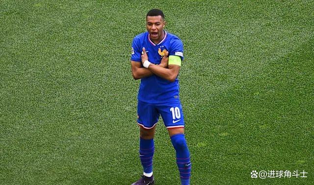  姆巴佩意外战胜西班牙队，重返赛场引爆全场！