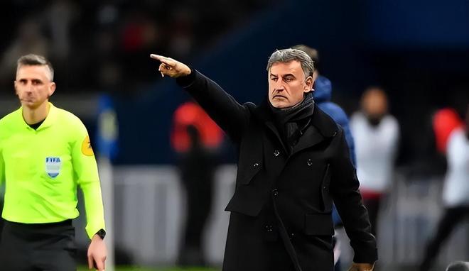 开元平台 -包含深圳男篮内部会议纪要流出：清晨回应争议，法甲使命明确，阵容厚度经受考验的词条