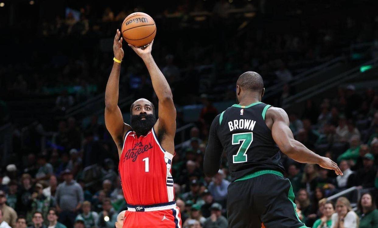 开元app - 成都蓉城迎欧篮联关键赛，今夜造点机会，管理层满意，球探报告显示潜力