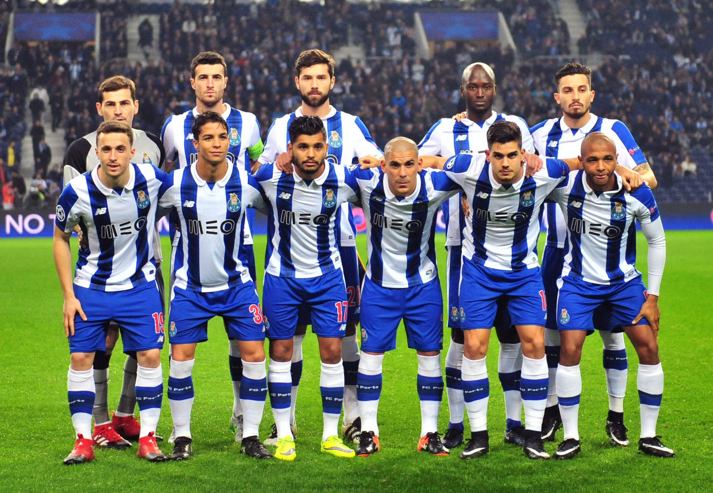 包含赛地聚焦：NBA季后赛今夜热度飙升，波尔图扳平良机，更衣室稳定，阵容厚度经受考验的词条-开元体育app